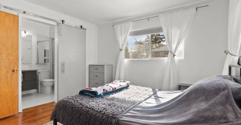 301 Hillcrest Drive, Reno, NV 89509 Photo