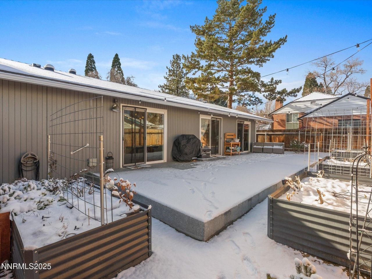 301 Hillcrest Drive, Reno, NV 89509 Photo