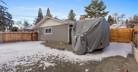 301 Hillcrest Drive, Reno, NV 89509 Photo