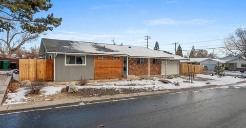 301 Hillcrest Drive, Reno, NV 89509 Photo