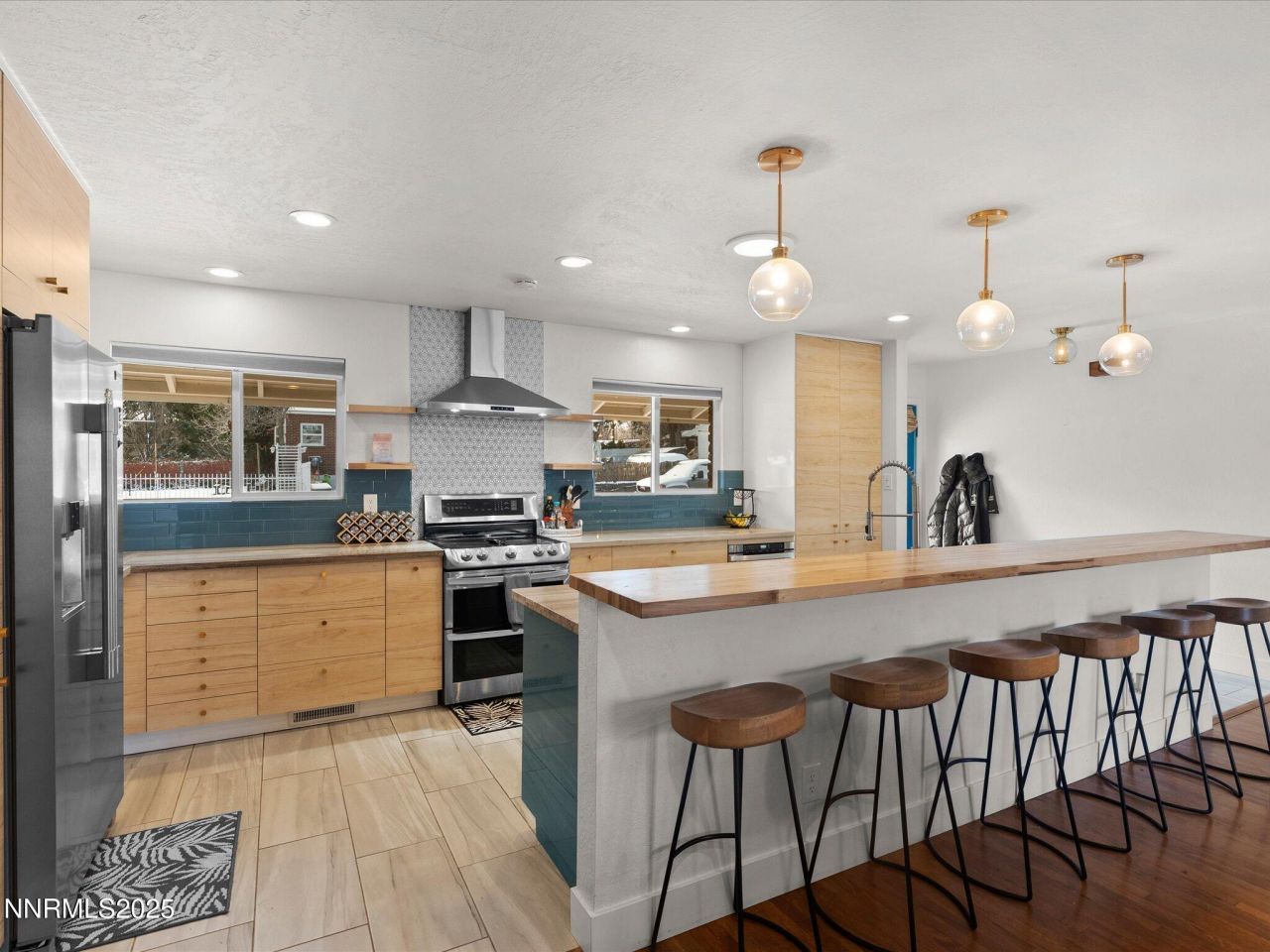 301 Hillcrest Drive, Reno, NV 89509 Photo