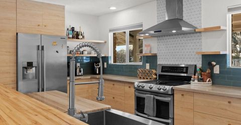 301 Hillcrest Drive, Reno, NV 89509 Photo