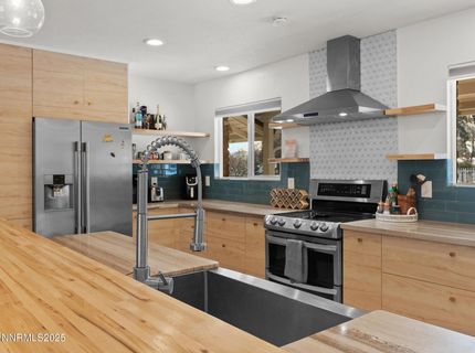 301 Hillcrest Drive, Reno, NV 89509 Photo