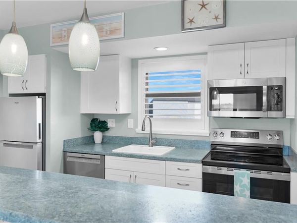 1012 Anglers CV, Unit D507, MARCO ISLAND, FL 34145