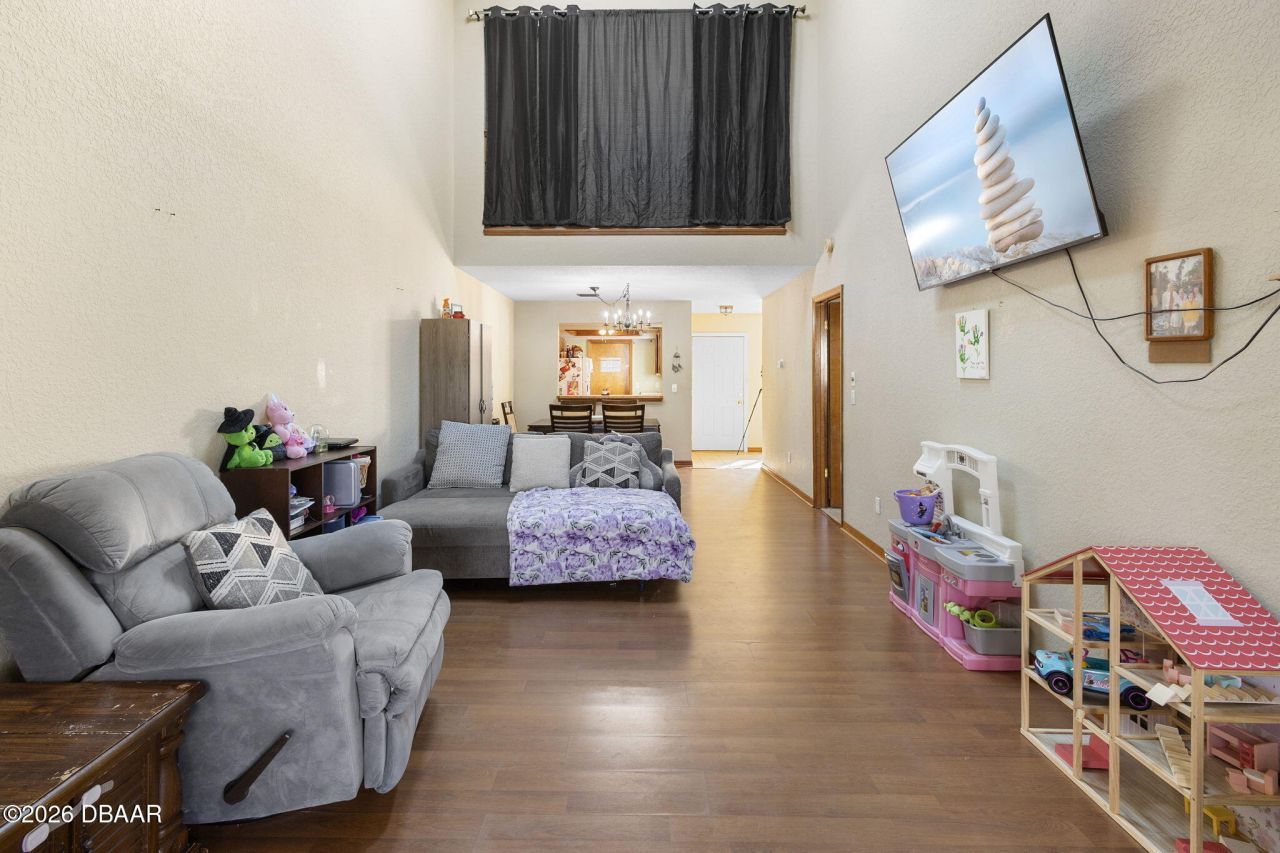 347 Castlewood Lane, New Smyrna Beach, FL 32168 Photo