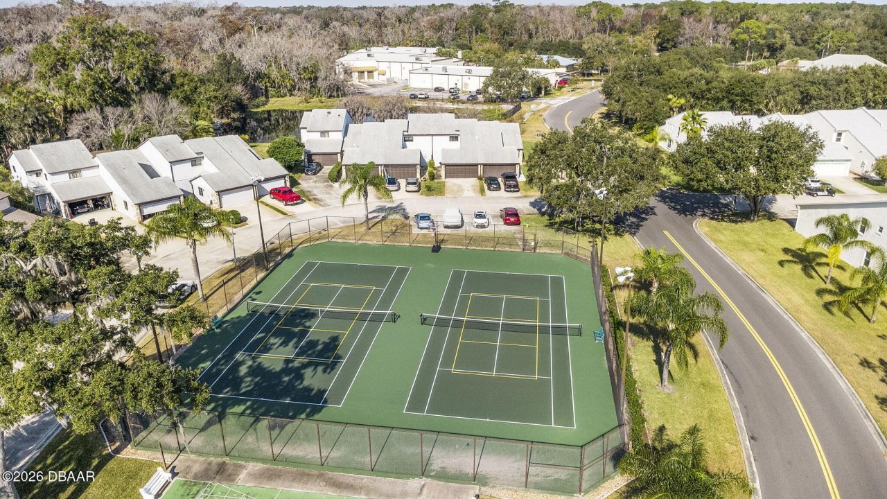 347 Castlewood Lane, New Smyrna Beach, FL 32168 Photo