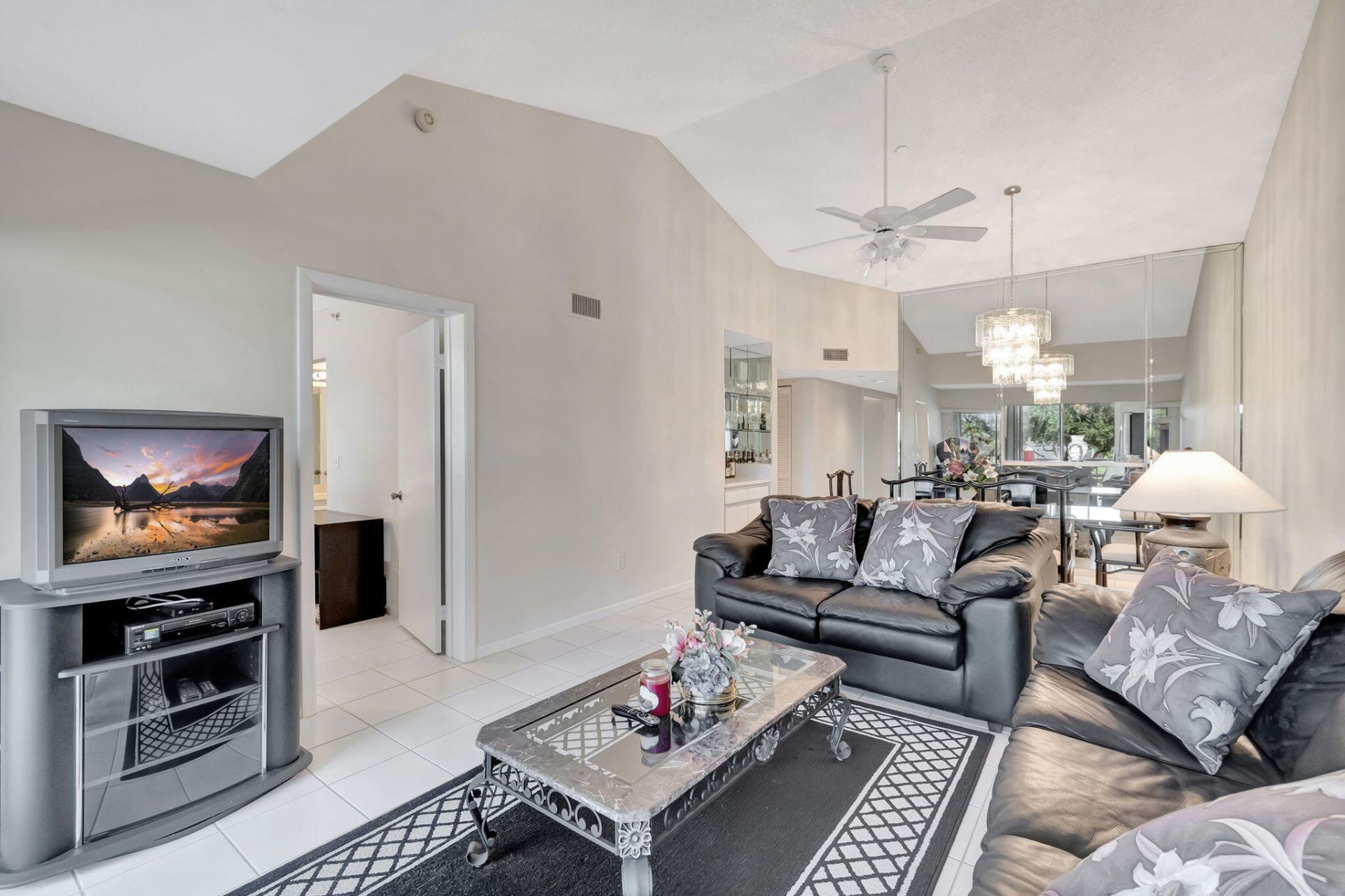 280 NW 67th Street, Unit B207, Boca Raton, FL 33487 Photo