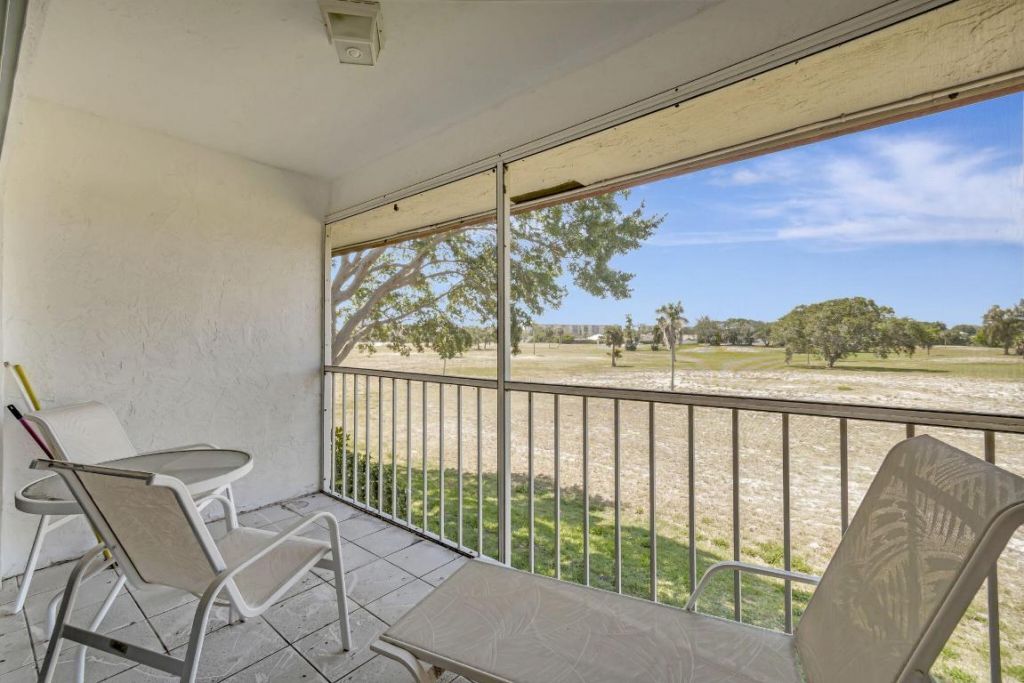 280 NW 67th Street, Unit B207, Boca Raton, FL 33487 Photo