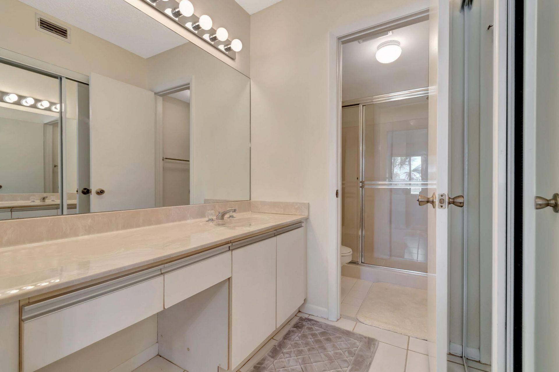 280 NW 67th Street, Unit B207, Boca Raton, FL 33487 Photo