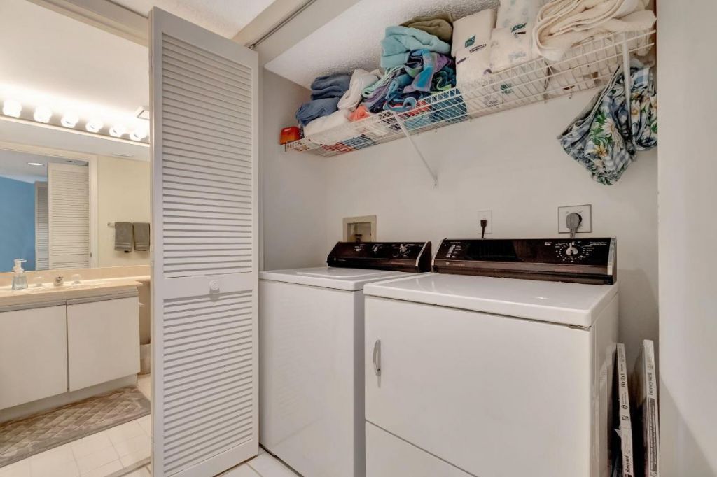 280 NW 67th Street, Unit B207, Boca Raton, FL 33487 Photo