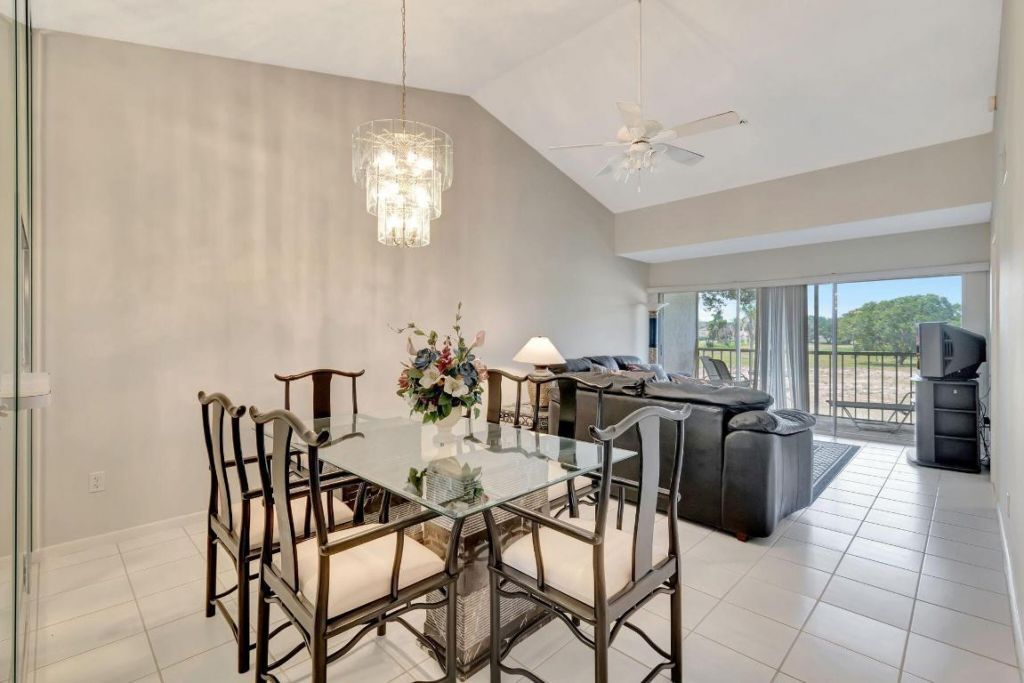 280 NW 67th Street, Unit B207, Boca Raton, FL 33487 Photo