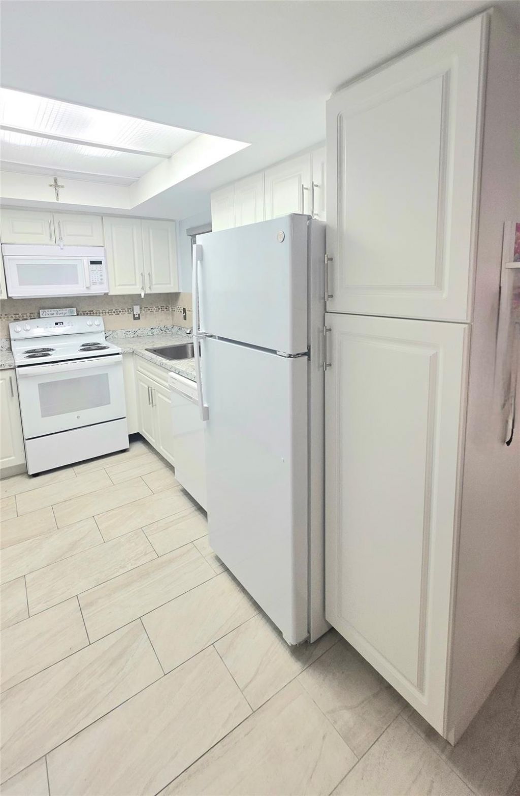 4143 N Ocean Boulevard, Unit 102, Fort Lauderdale, FL 33308 Photo