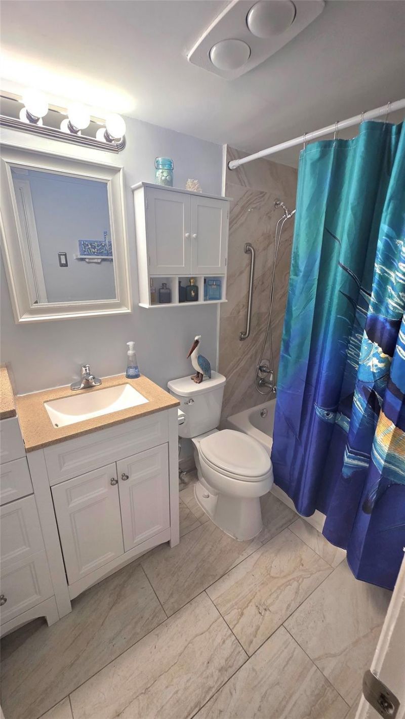4143 N Ocean Boulevard, Unit 102, Fort Lauderdale, FL 33308 Photo