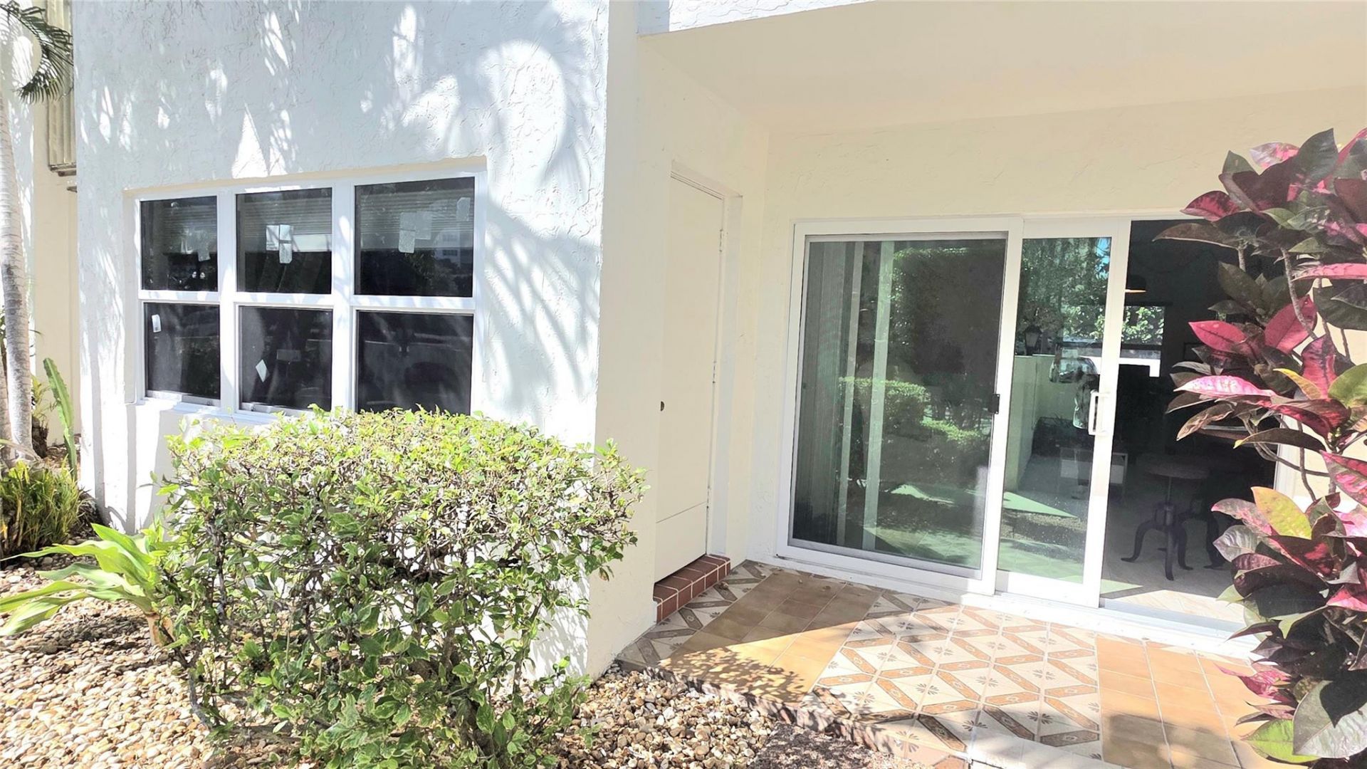 4143 N Ocean Boulevard, Unit 102, Fort Lauderdale, FL 33308 Photo