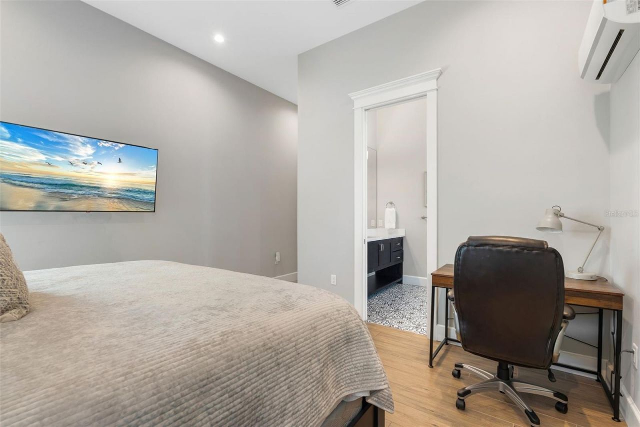 436 S Polk Drive, Sarasota, FL 34236 Photo