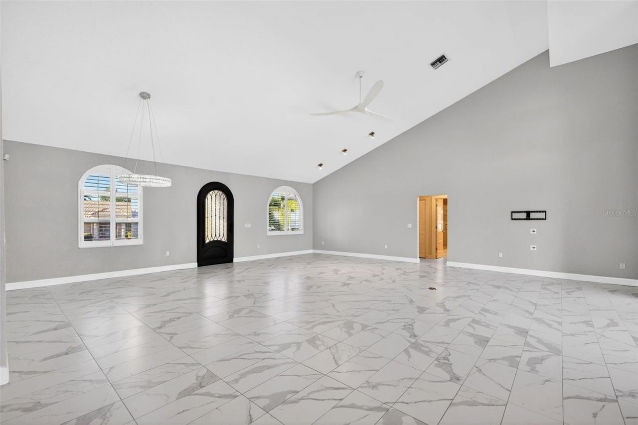 562 Ranger Lane, Longboat Key, FL 34228 Photo