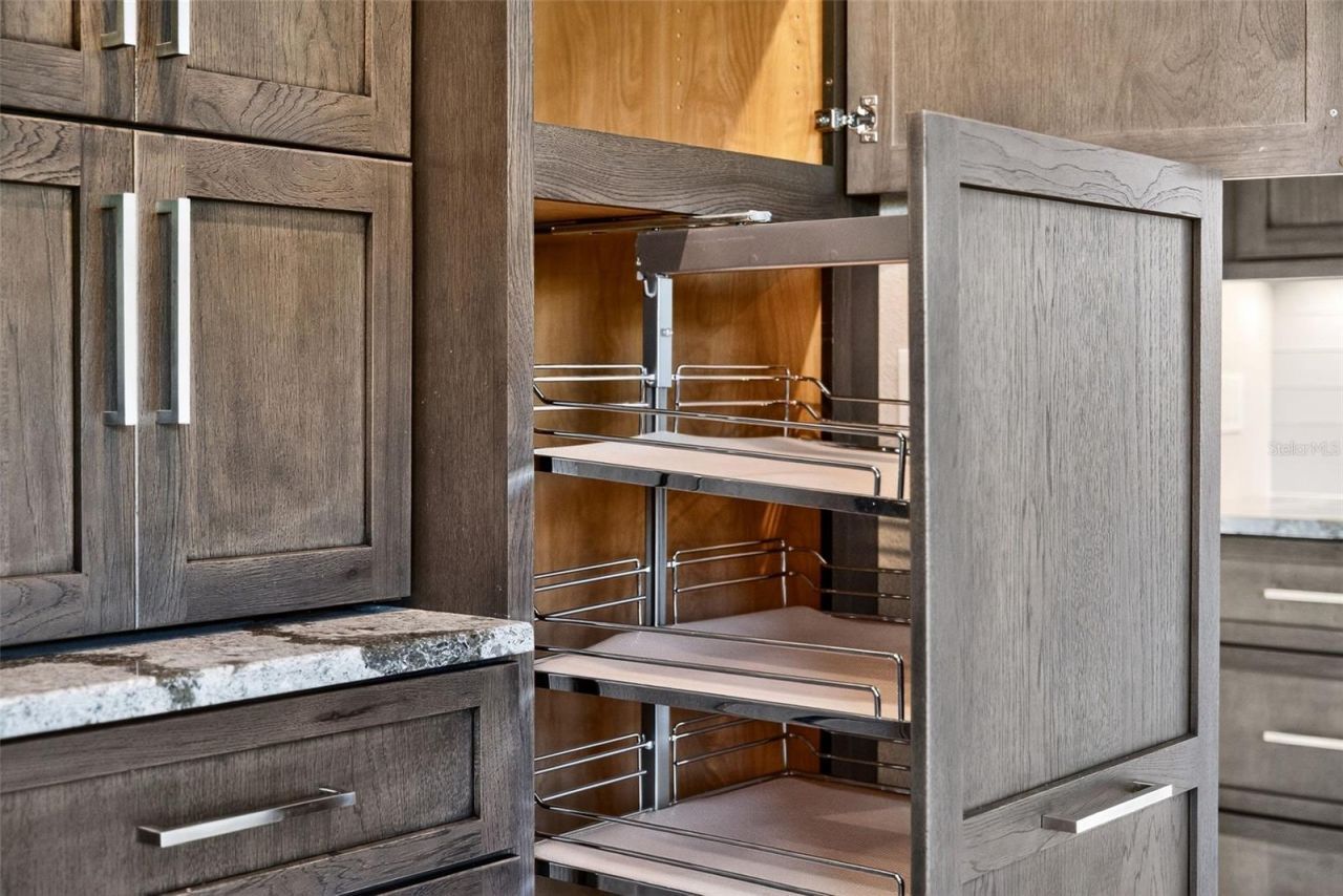 562 Ranger Lane, Longboat Key, FL 34228 Photo