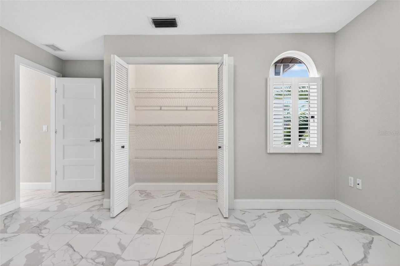 562 Ranger Lane, Longboat Key, FL 34228 Photo