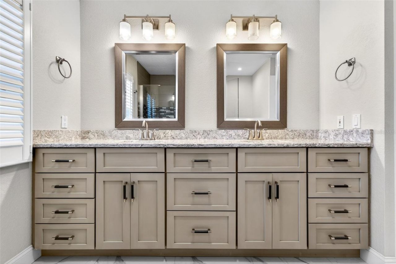 562 Ranger Lane, Longboat Key, FL 34228 Photo