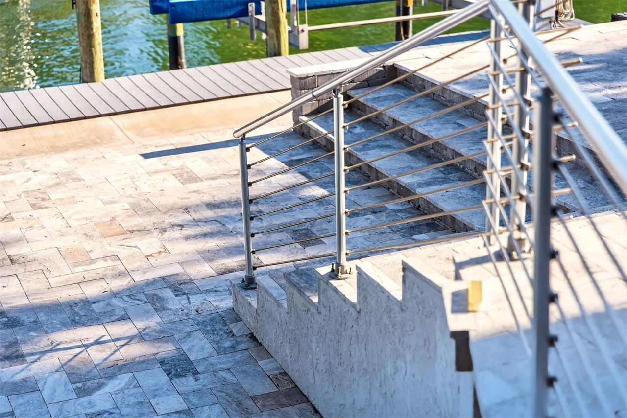 562 Ranger Lane, Longboat Key, FL 34228 Photo