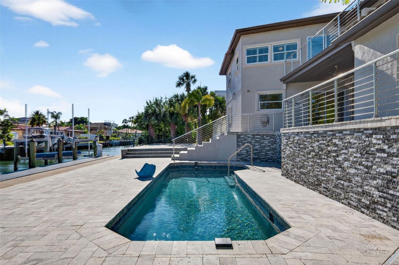 562 Ranger Lane, Longboat Key, FL 34228 Photo