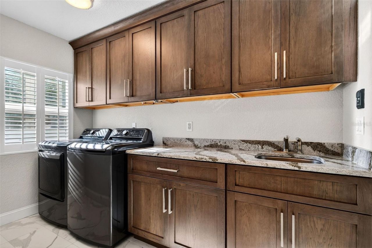 562 Ranger Lane, Longboat Key, FL 34228 Photo