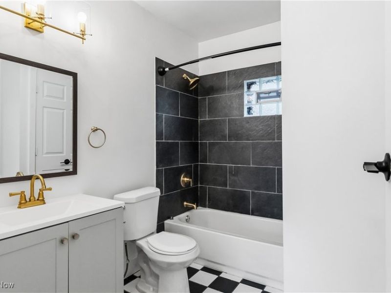 2841 E 125th Street, Cleveland, OH 44120 Photo 3