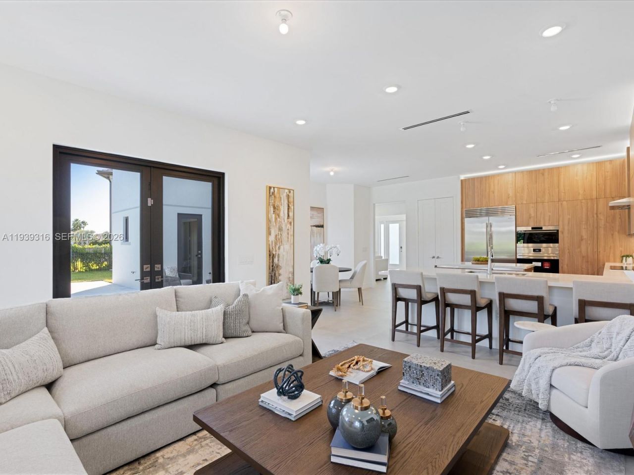 19701 NE 16 Pl, Miami, FL 33179 Photo