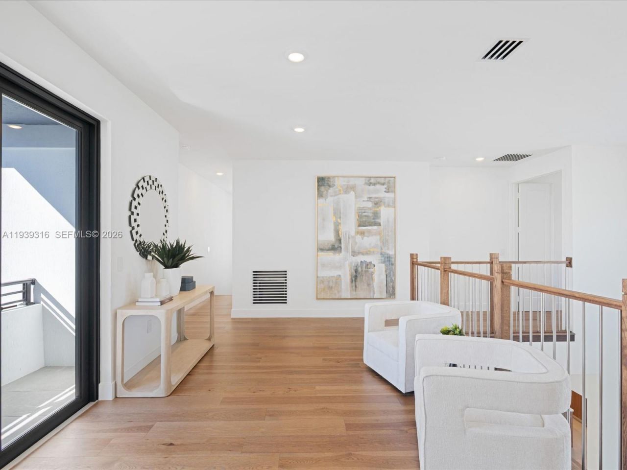 19701 NE 16 Pl, Miami, FL 33179 Photo