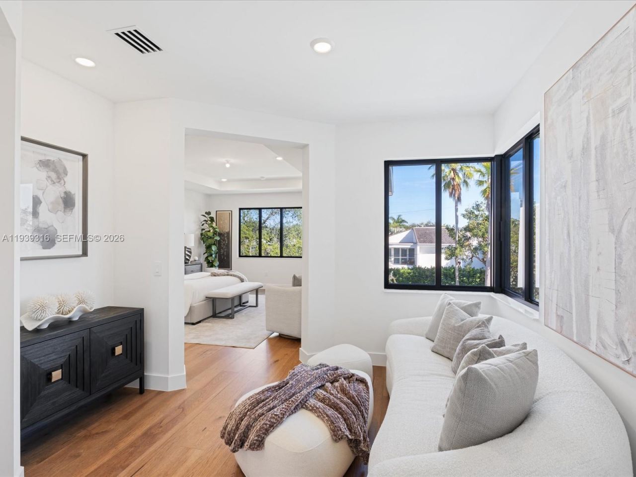 19701 NE 16 Pl, Miami, FL 33179 Photo