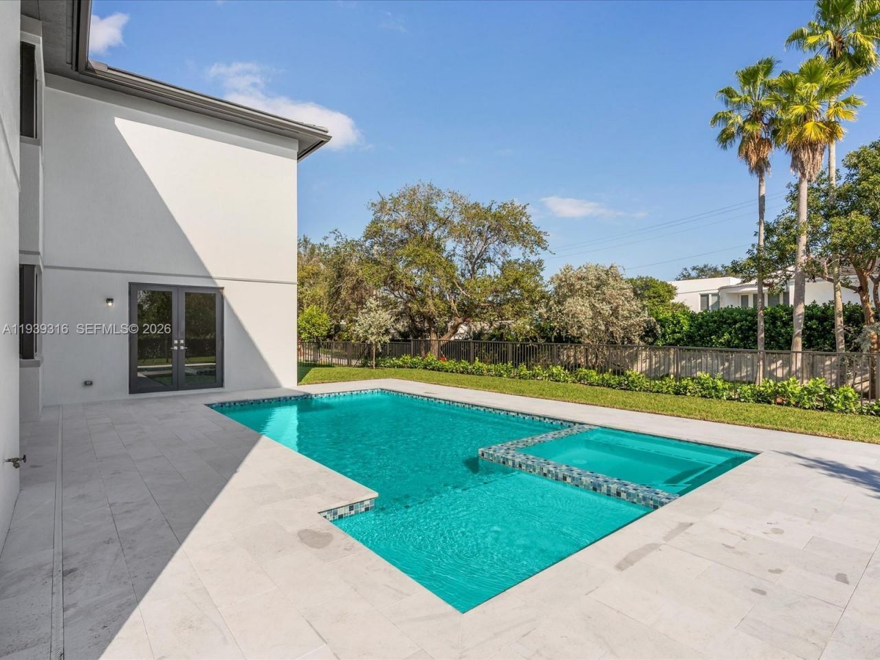 19701 NE 16 Pl, Miami, FL 33179 Photo