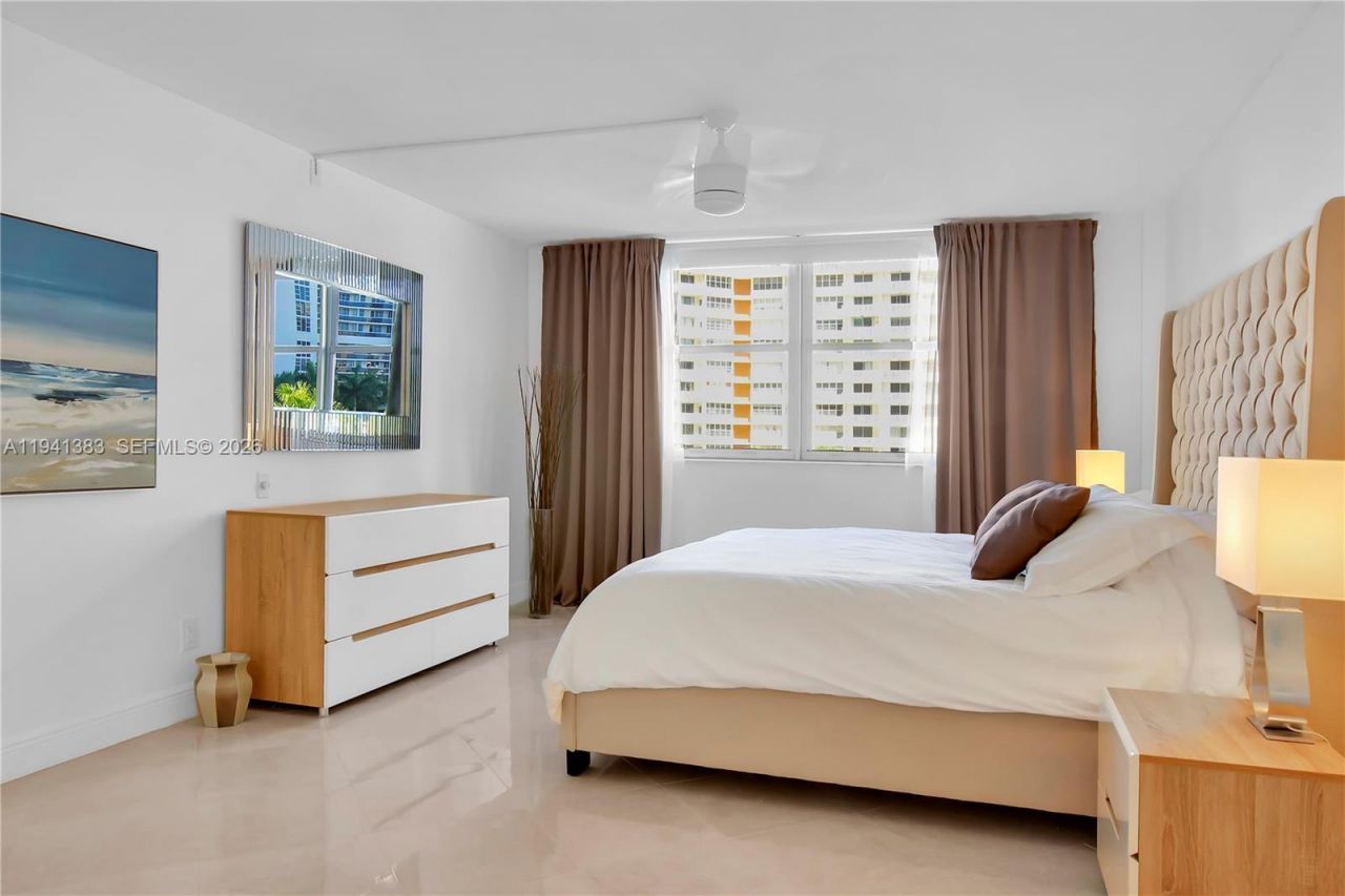 1849 S Ocean Dr, Unit 311, Hallandale Beach, FL 33009 Photo