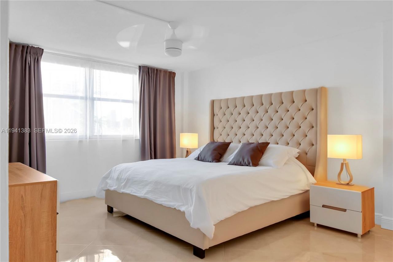 1849 S Ocean Dr, Unit 311, Hallandale Beach, FL 33009 Photo