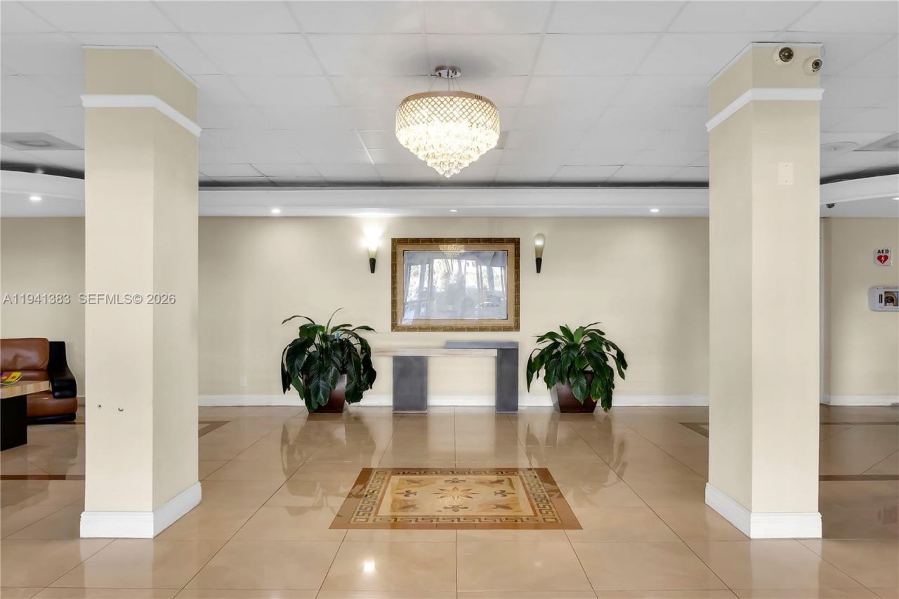 1849 S Ocean Dr, Unit 311, Hallandale Beach, FL 33009 Photo