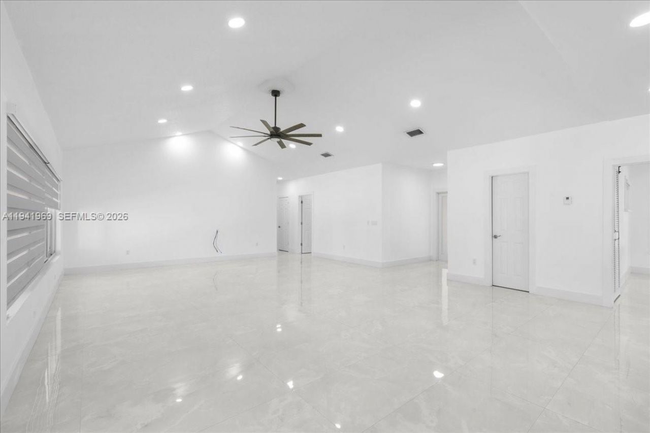 24555 SW 167th Ave, Unit 1, Homestead, FL 33031 Photo