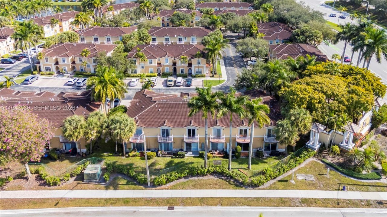 3186 SW 129th Ter, Unit 113, Miramar, FL 33027 Photo