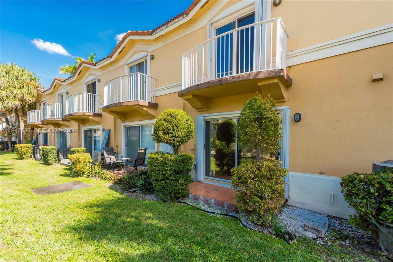 3186 SW 129th Ter, Unit 113, Miramar, FL 33027 Photo