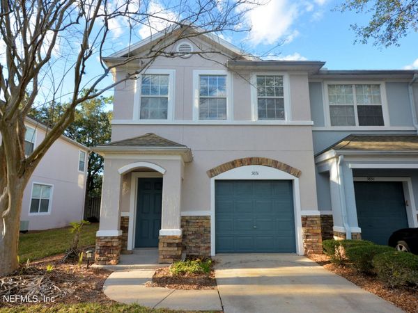 5851 PARKSTONE CROSSING Drive, Jacksonville, FL 32258