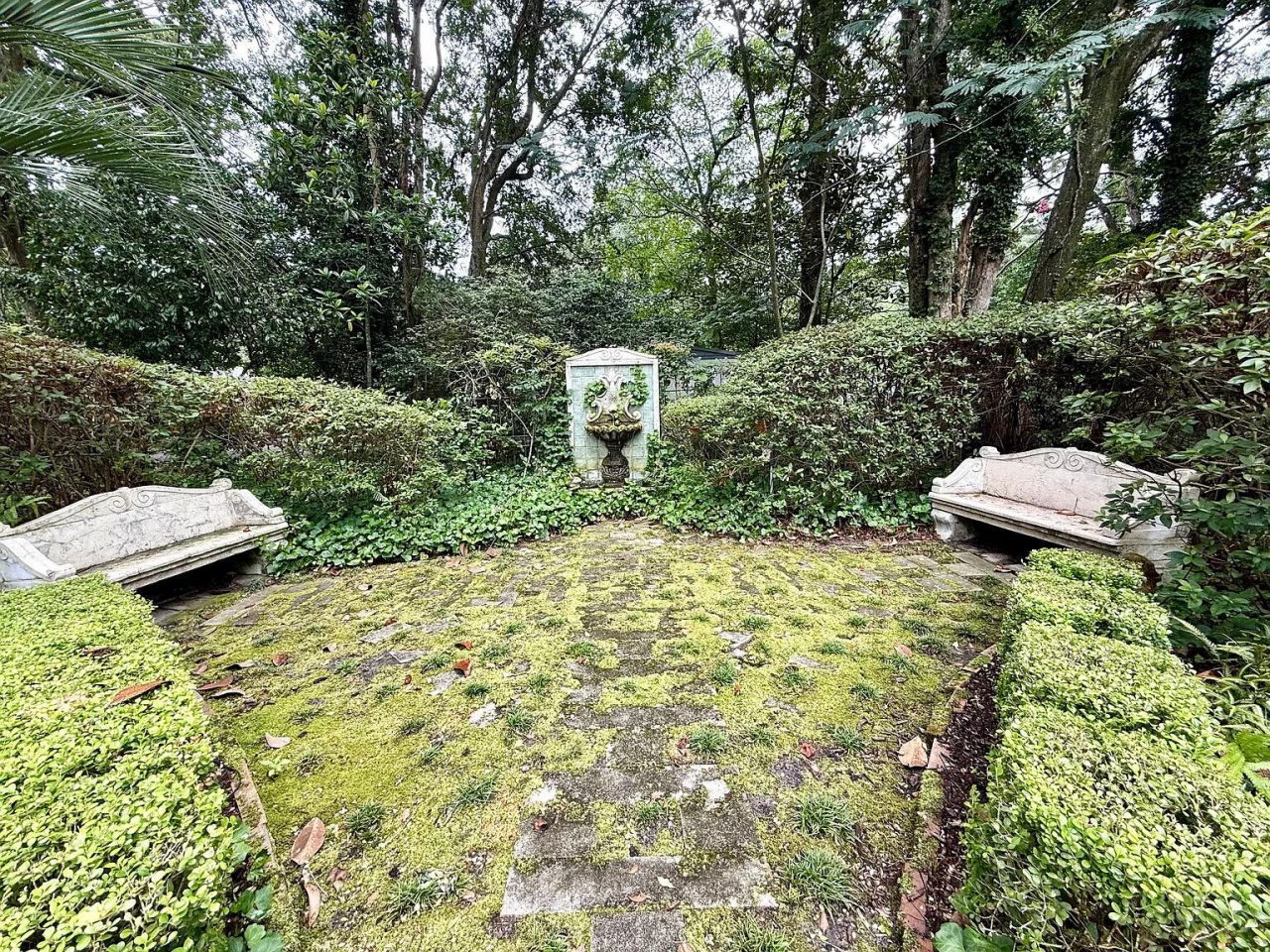 710 S Main Street Photo 49