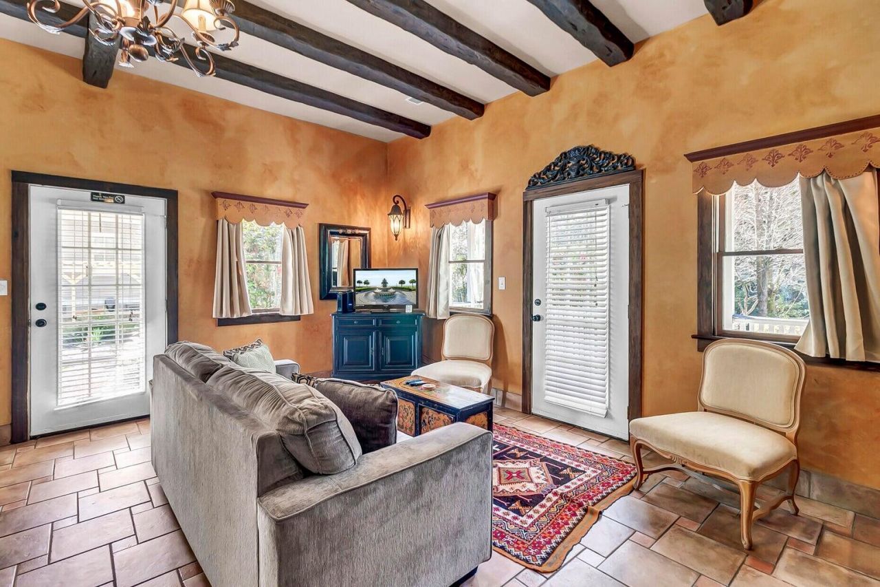 710 S Main Street Photo 58