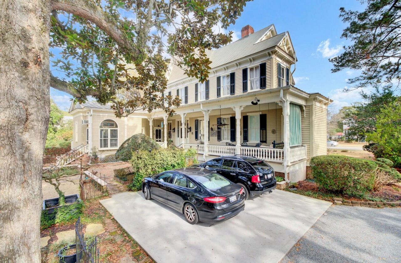 710 S Main Street Photo 46