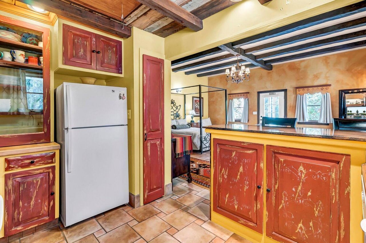 710 S Main Street Photo 57