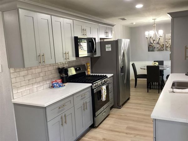 245 E Malone Avenue, Crowley, TX 76036