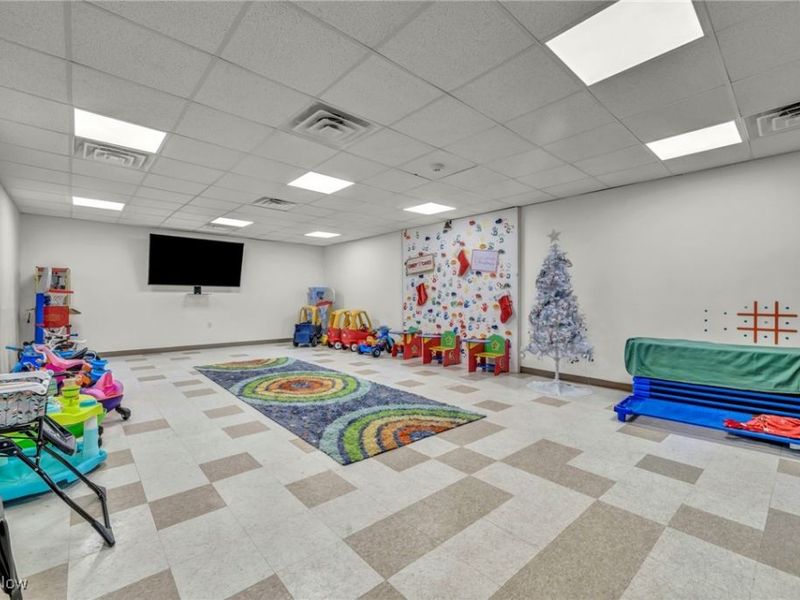 401-403,405 Broadway Avenue, Bedford, OH 44146 Photo 17