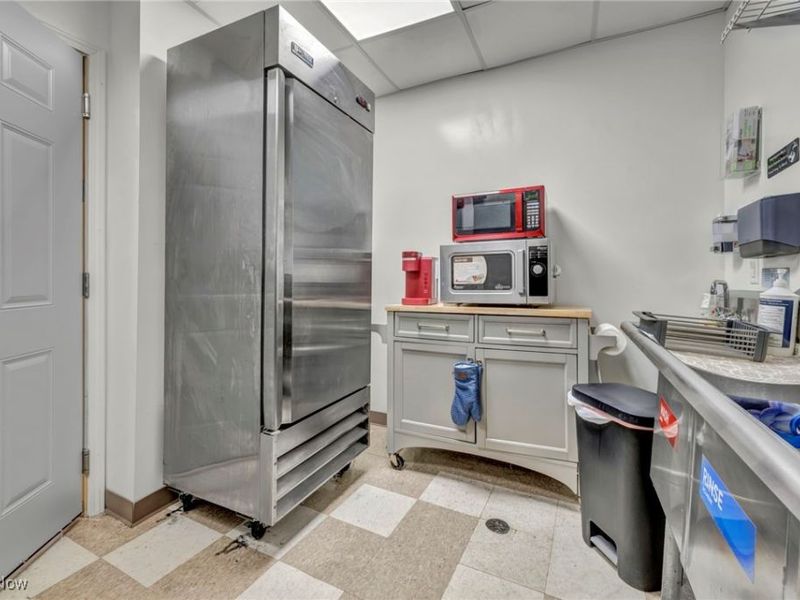 401-403,405 Broadway Avenue, Bedford, OH 44146 Photo 20