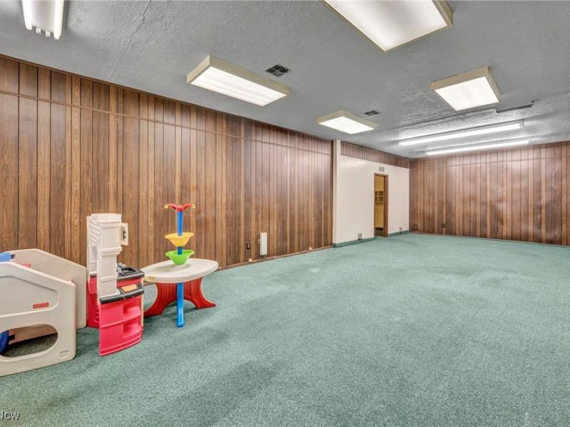 401-403,405 Broadway Avenue, Bedford, OH 44146 Photo 29