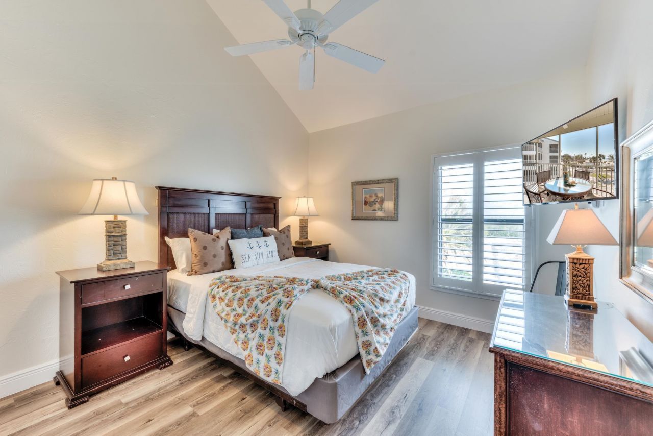 2121 Gulf Beach Villas, Unit 2121, Captiva, FL 33924 Photo