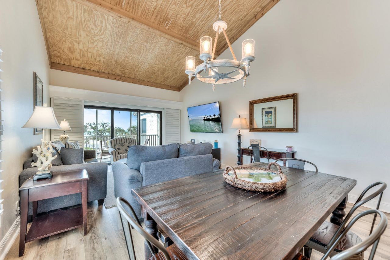 2121 Gulf Beach Villas, Unit 2121, Captiva, FL 33924 Photo