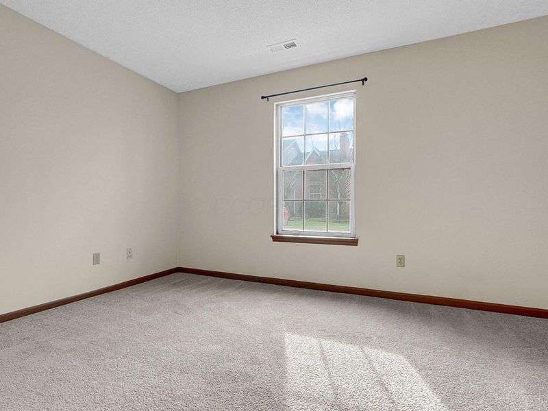 1251 Pineview Trail, Unit A, Newark, OH 43055 Photo 3