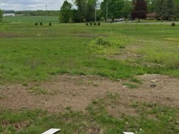 S54W25451 PEBBLE BROOK COURT, Waukesha, WI 53189